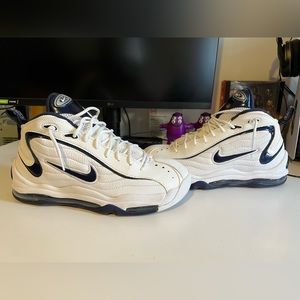 Nike air total max uptempo